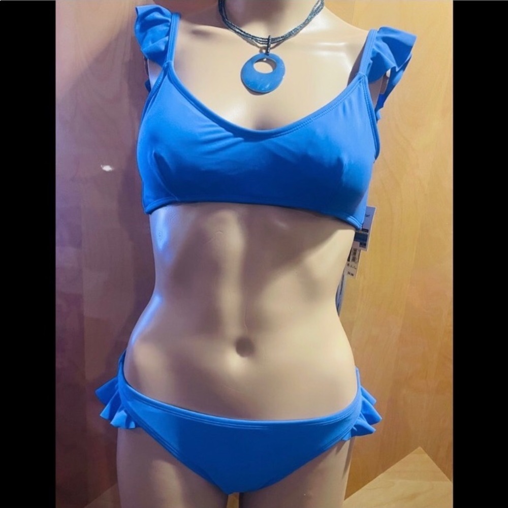2 piece blue bikini